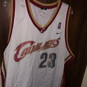 Cavaliers 23 Bron JerseyRARE!!